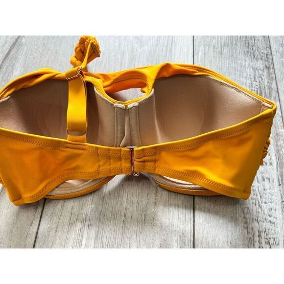 Target Shade & Shore two-piece bikini swimsuit size S 32DD - Picture 11 of 13